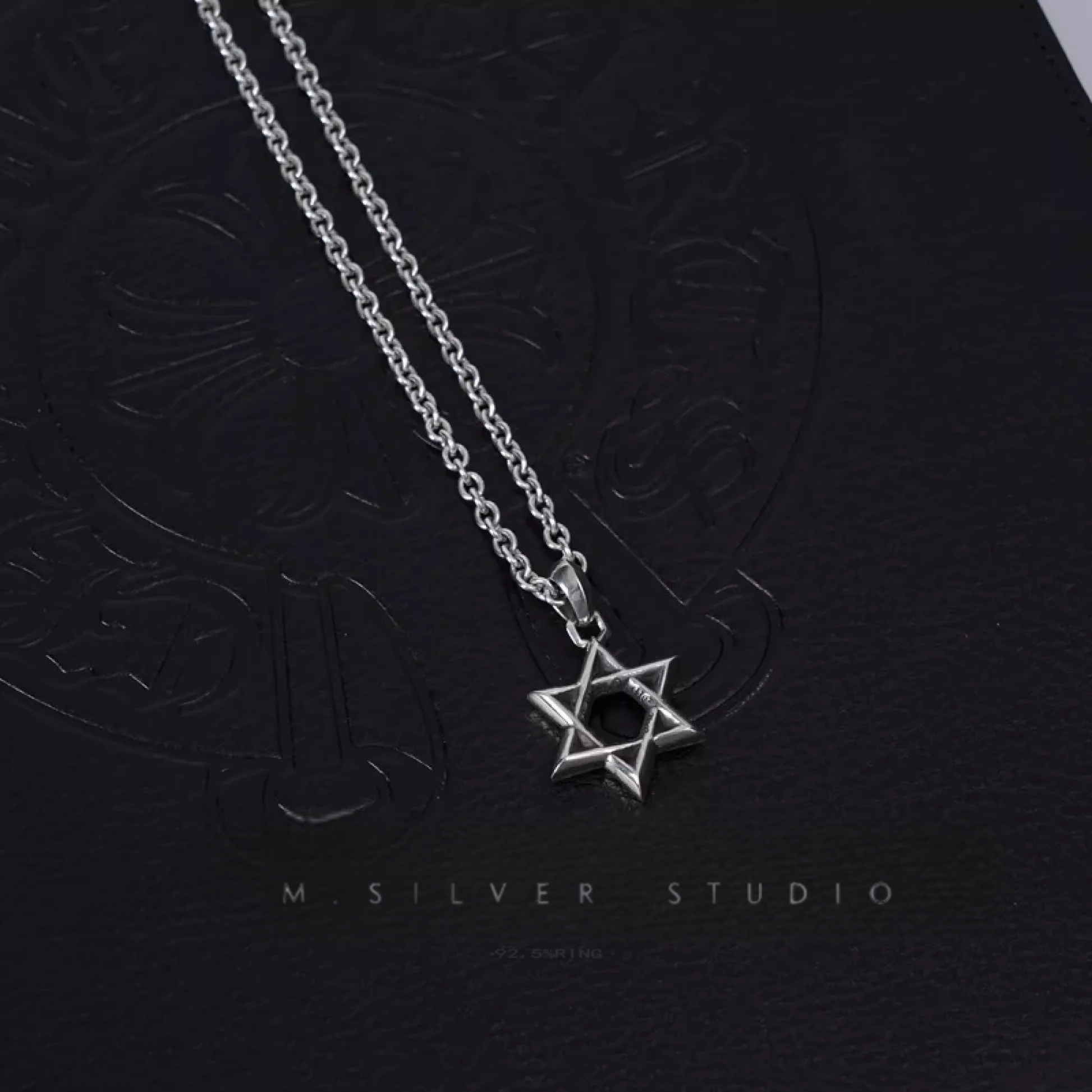 Chrome Hearts Cross Ring - Gothic 925 Sterling Silver Jewelry | David Studio