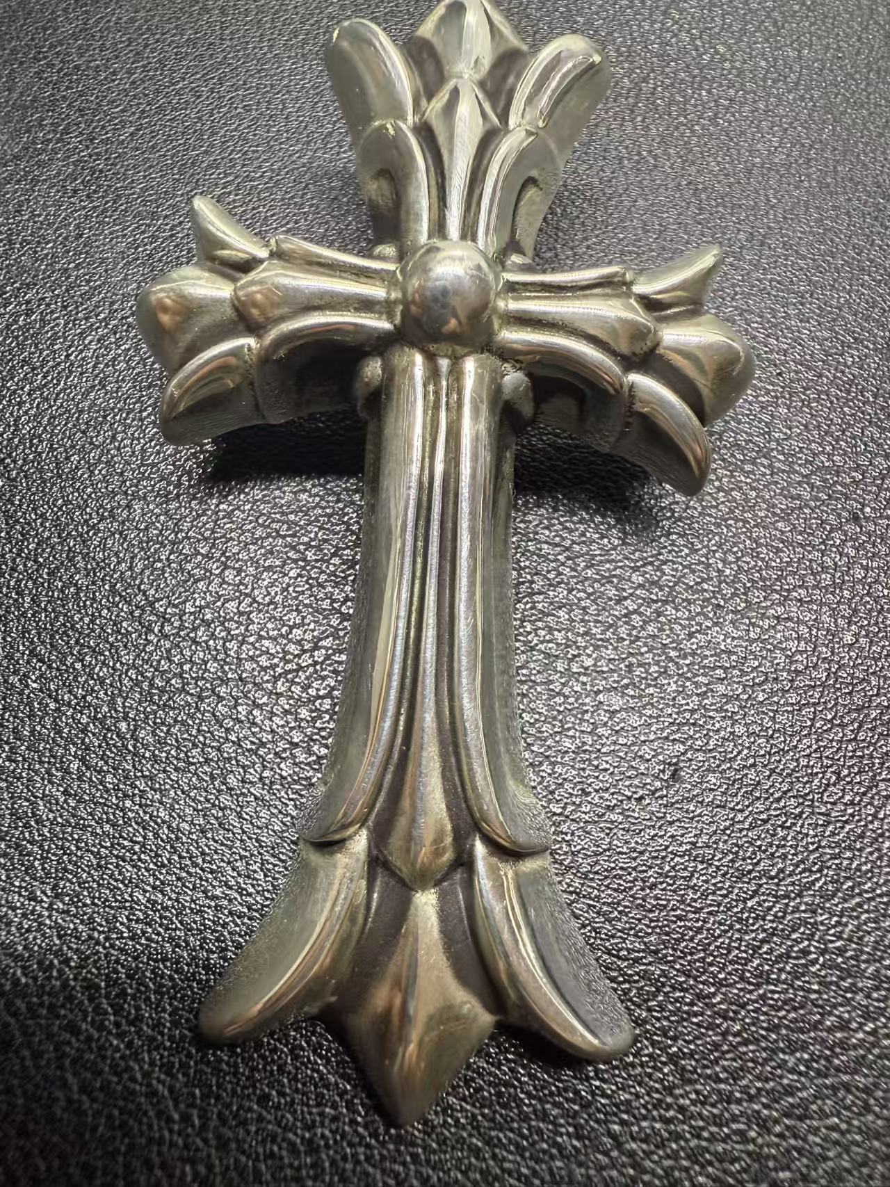 Chrome Hearts Cross Ring - Gothic 925 Sterling Silver Jewelry | David Studio