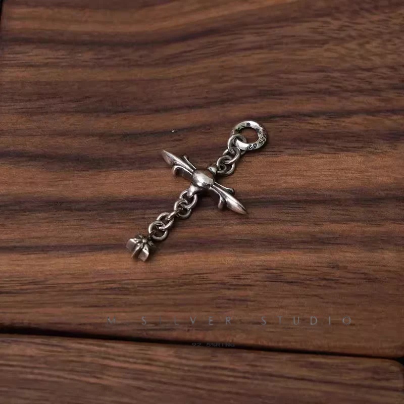 Chrome Hearts Cross Ring - Gothic 925 Sterling Silver Jewelry | David Studio