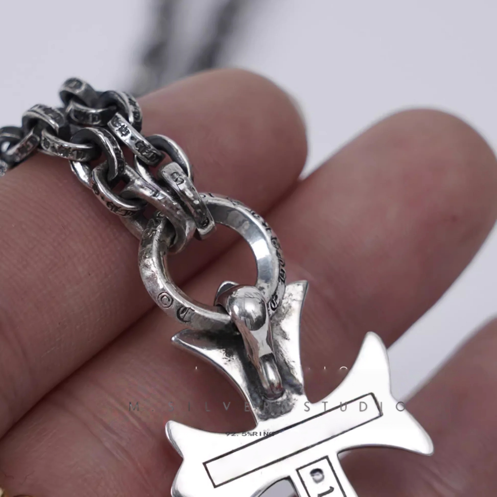 Chrome Hearts Cross Ring - Gothic 925 Sterling Silver Jewelry | David Studio