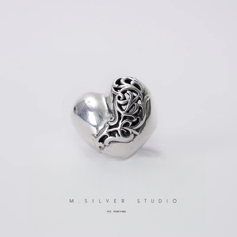 Chrome Hearts Cross Ring - Gothic 925 Sterling Silver Jewelry | David Studio