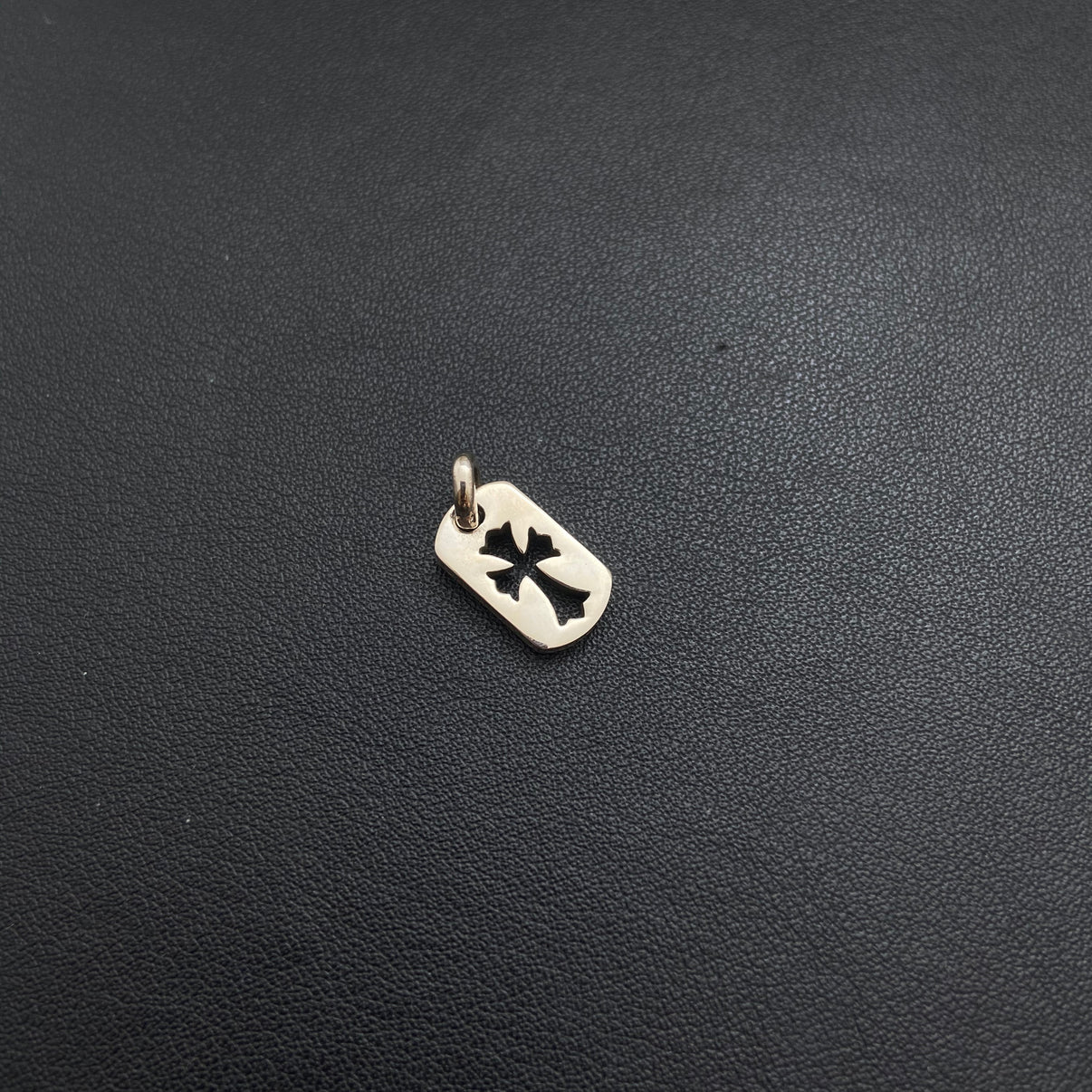 Chrome Hearts Cross Ring - Gothic 925 Sterling Silver Jewelry | David Studio