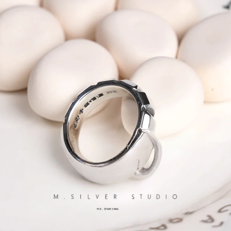 Chrome Hearts Cross Ring - Gothic 925 Sterling Silver Jewelry | David Studio