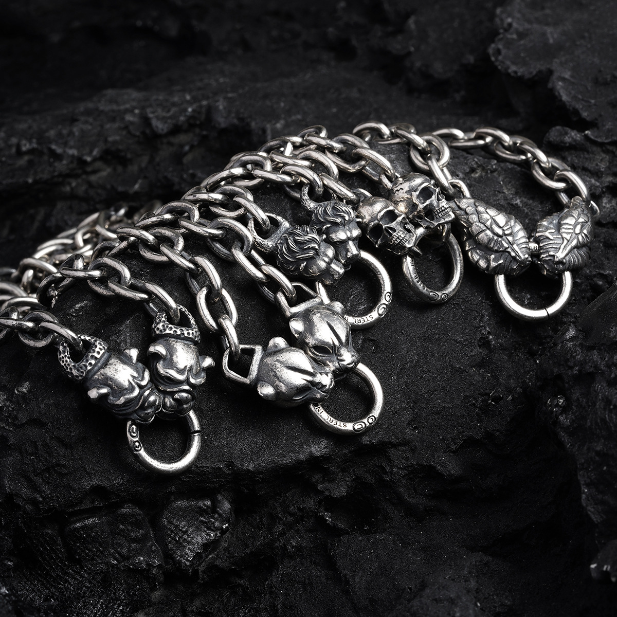 Chrome Hearts Cross Ring - Gothic 925 Sterling Silver Jewelry | David Studio