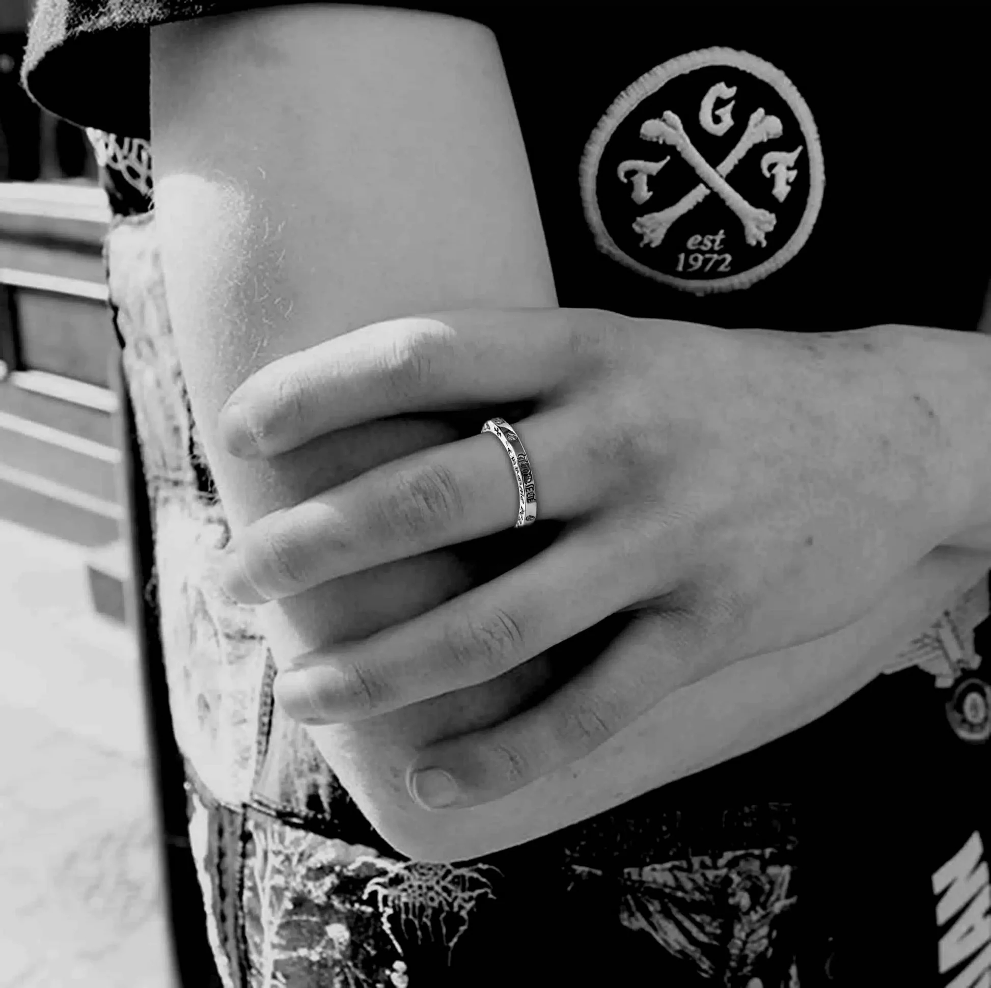 Chrome Hearts Cross Ring - Gothic 925 Sterling Silver Jewelry | David Studio