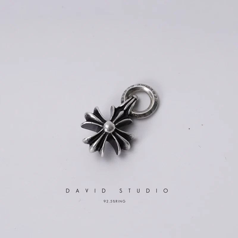 Chrome Hearts Cross Ring - Gothic 925 Sterling Silver Jewelry | David Studio