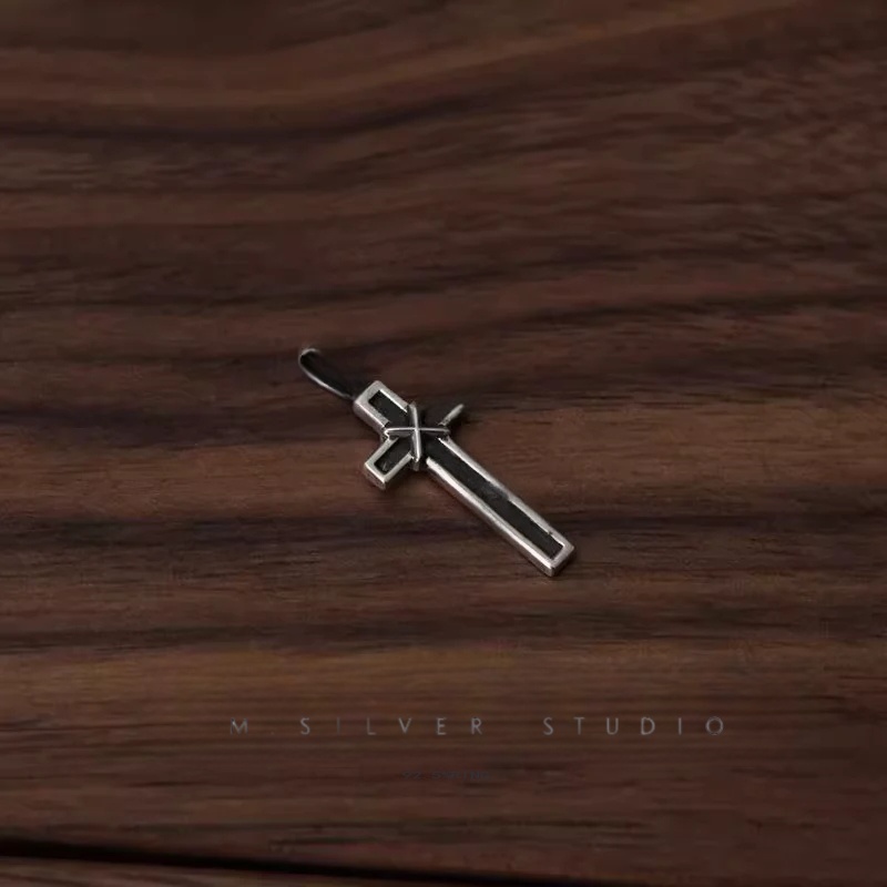 Chrome Hearts Cross Ring - Gothic 925 Sterling Silver Jewelry | David Studio