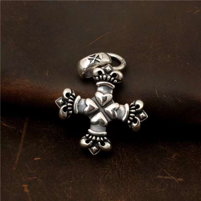 Chrome Hearts Cross Ring - Gothic 925 Sterling Silver Jewelry | David Studio