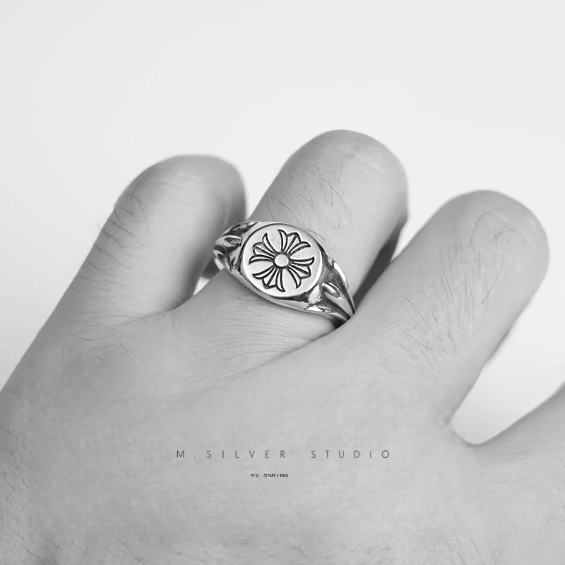 Chrome Hearts Cross Ring - Gothic 925 Sterling Silver Jewelry | David Studio