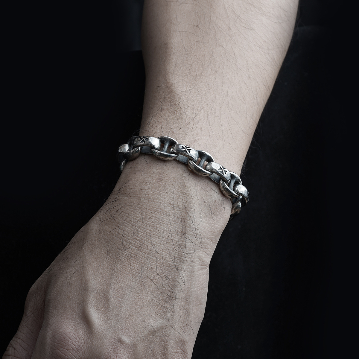 Chrome Hearts Cross Ring - Gothic 925 Sterling Silver Jewelry | David Studio