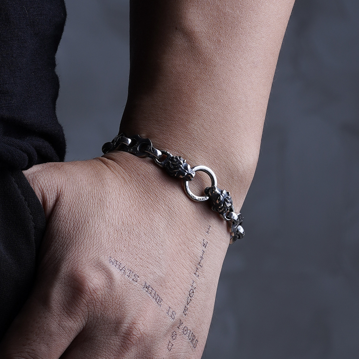 Chrome Hearts Cross Ring - Gothic 925 Sterling Silver Jewelry | David Studio