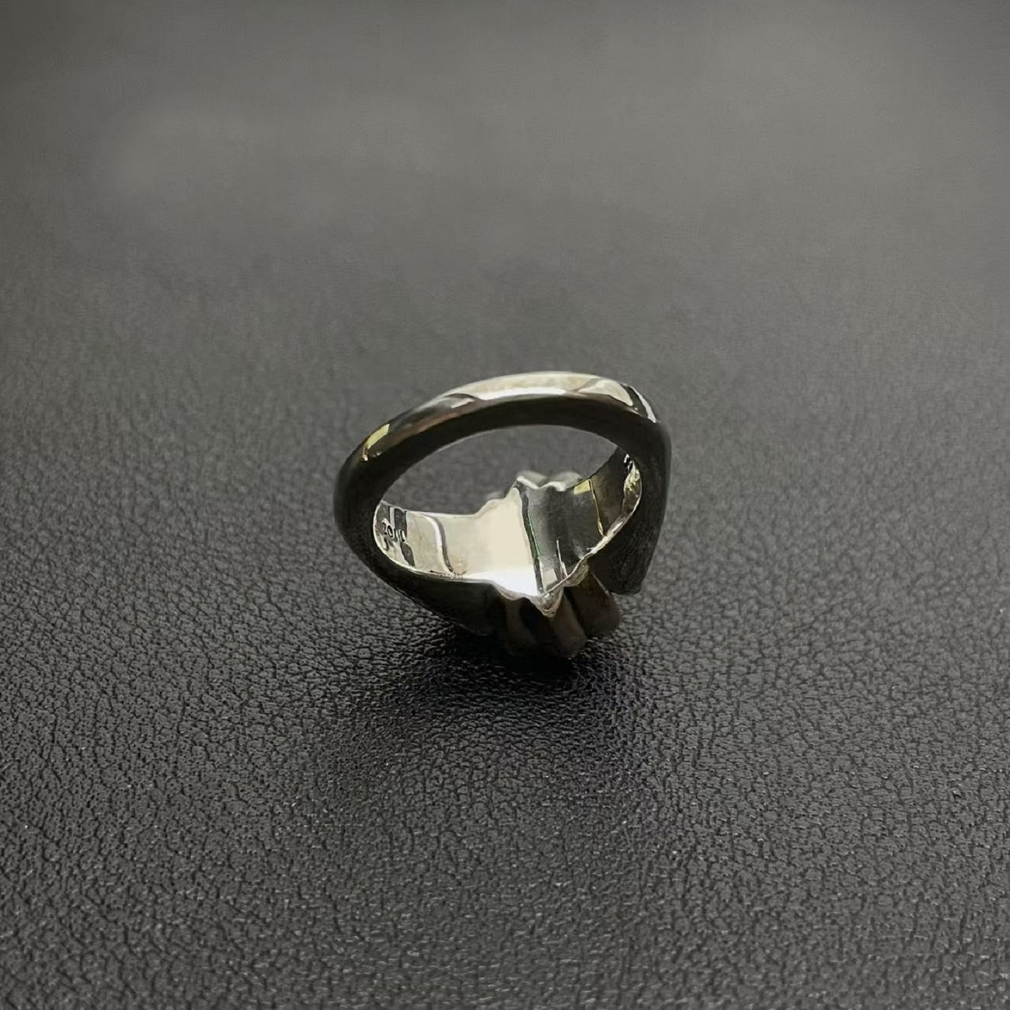 Chrome Hearts Cross Ring - Gothic 925 Sterling Silver Jewelry | David Studio