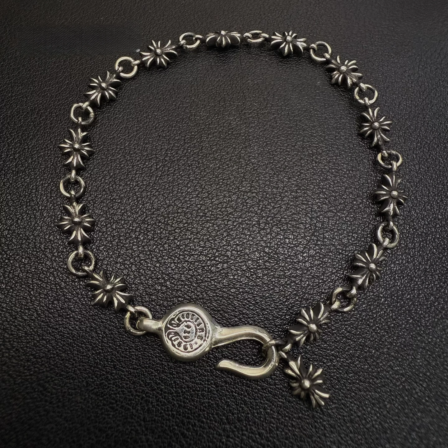 Chrome Hearts Cross Ring - Gothic 925 Sterling Silver Jewelry | David Studio