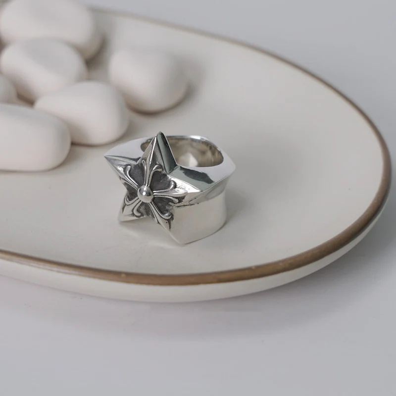 Chrome Hearts Cross Ring - Gothic 925 Sterling Silver Jewelry | David Studio