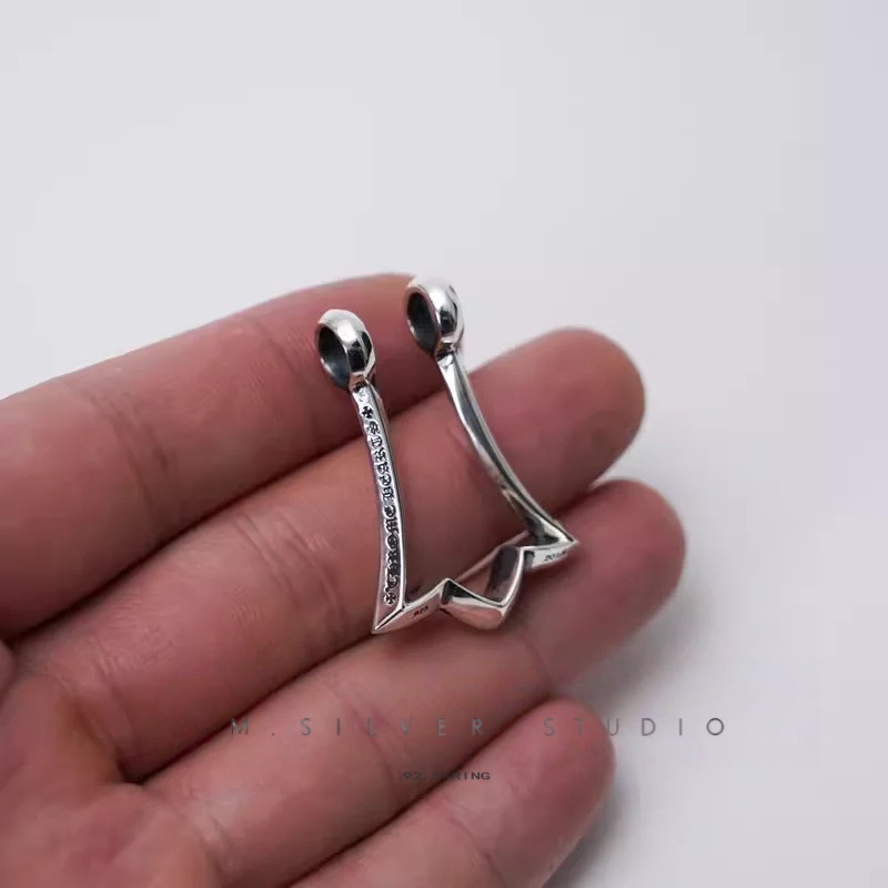 Chrome Hearts Cross Ring - Gothic 925 Sterling Silver Jewelry | David Studio