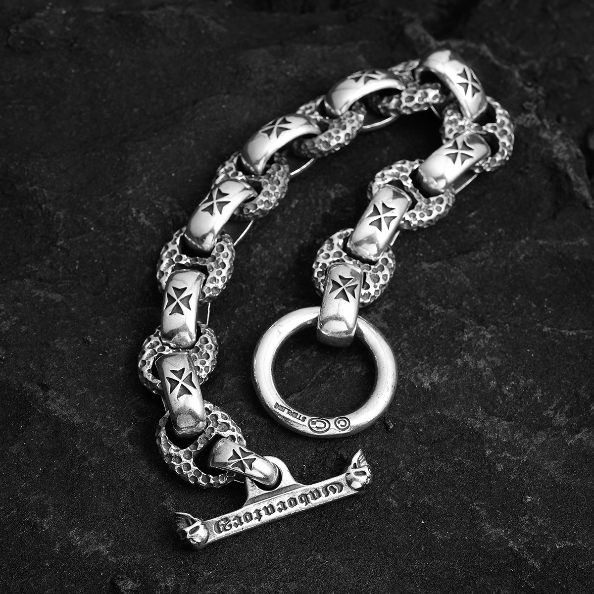 Chrome Hearts Cross Ring - Gothic 925 Sterling Silver Jewelry | David Studio