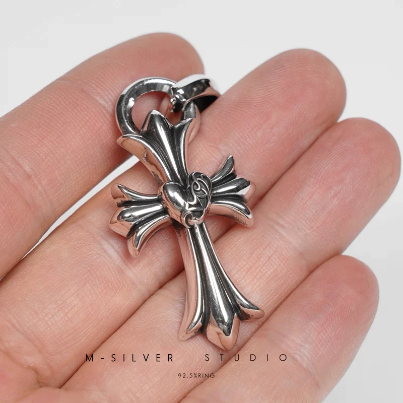 Chrome Hearts Cross Ring - Gothic 925 Sterling Silver Jewelry | David Studio