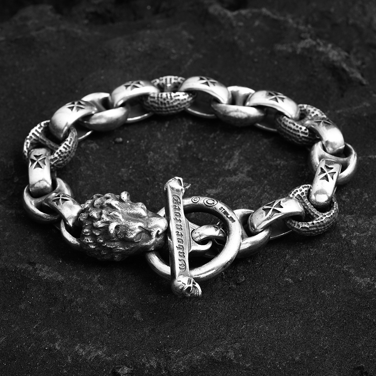 Chrome Hearts Cross Ring - Gothic 925 Sterling Silver Jewelry | David Studio