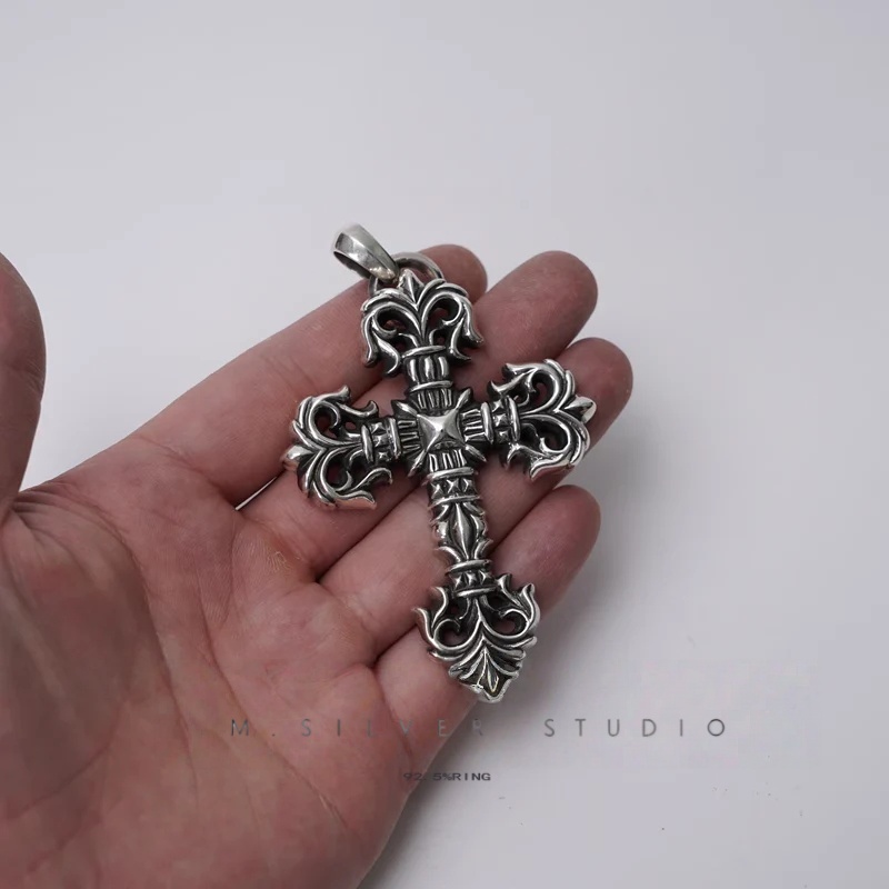 Chrome Hearts Cross Ring - Gothic 925 Sterling Silver Jewelry | David Studio