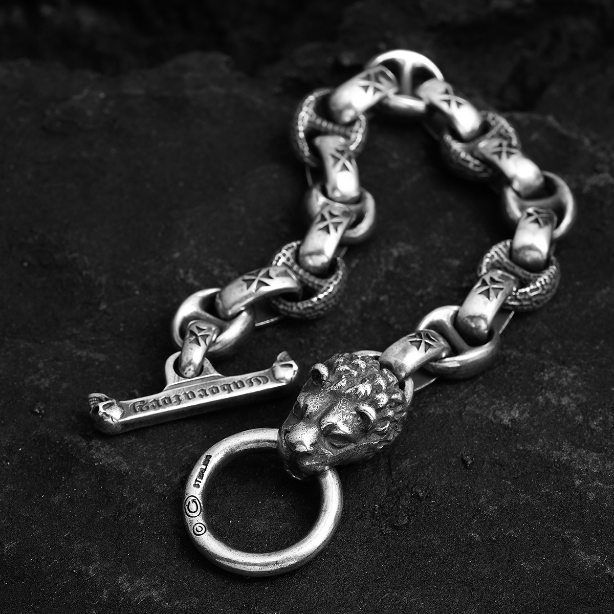 Chrome Hearts Cross Ring - Gothic 925 Sterling Silver Jewelry | David Studio