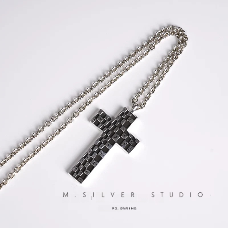 Chrome Hearts Cross Ring - Gothic 925 Sterling Silver Jewelry | David Studio