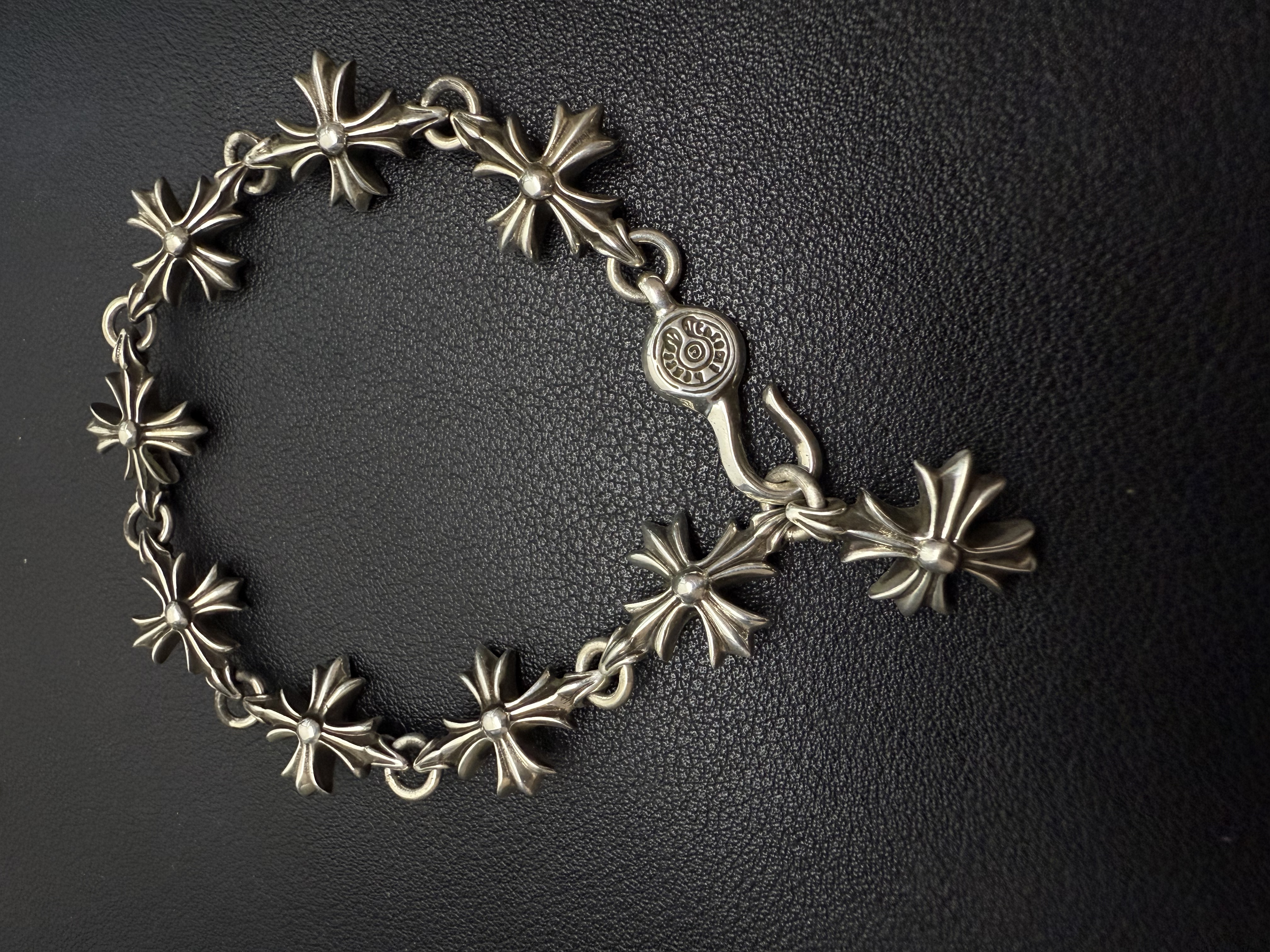 Chrome Hearts Cross Ring - Gothic 925 Sterling Silver Jewelry | David Studio