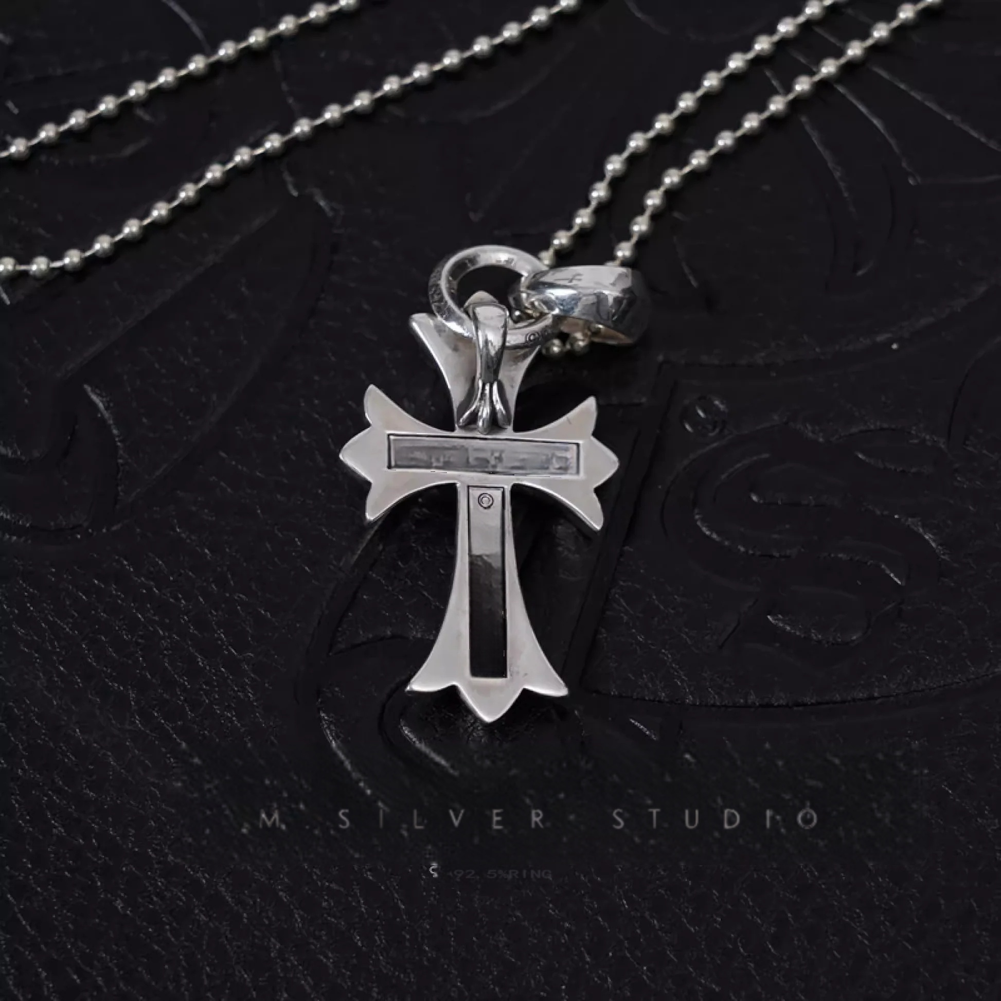 Chrome Hearts Cross Ring - Gothic 925 Sterling Silver Jewelry | David Studio