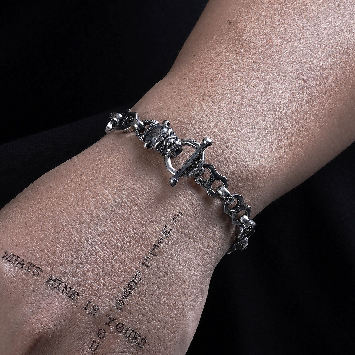 Chrome Hearts Cross Ring - Gothic 925 Sterling Silver Jewelry | David Studio