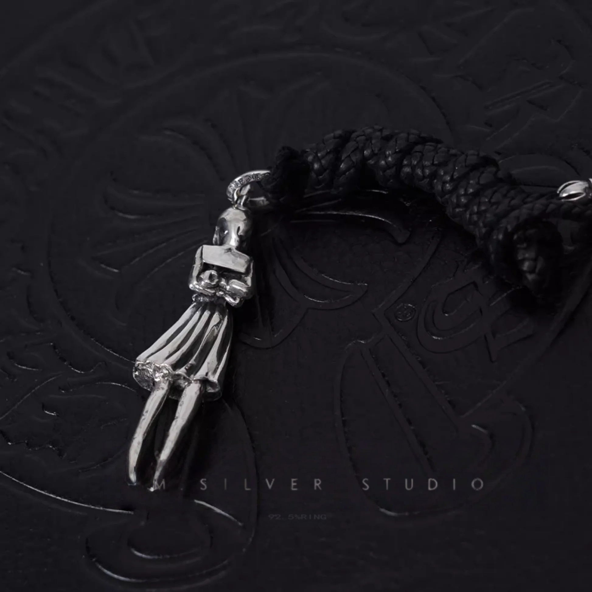 Chrome Hearts Cross Ring - Gothic 925 Sterling Silver Jewelry | David Studio