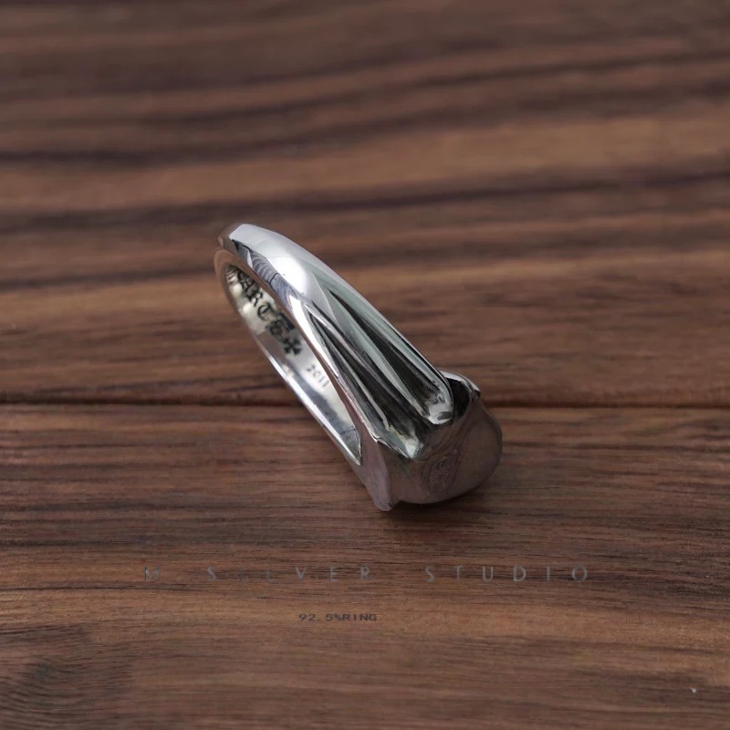 Chrome Hearts Cross Ring - Gothic 925 Sterling Silver Jewelry | David Studio