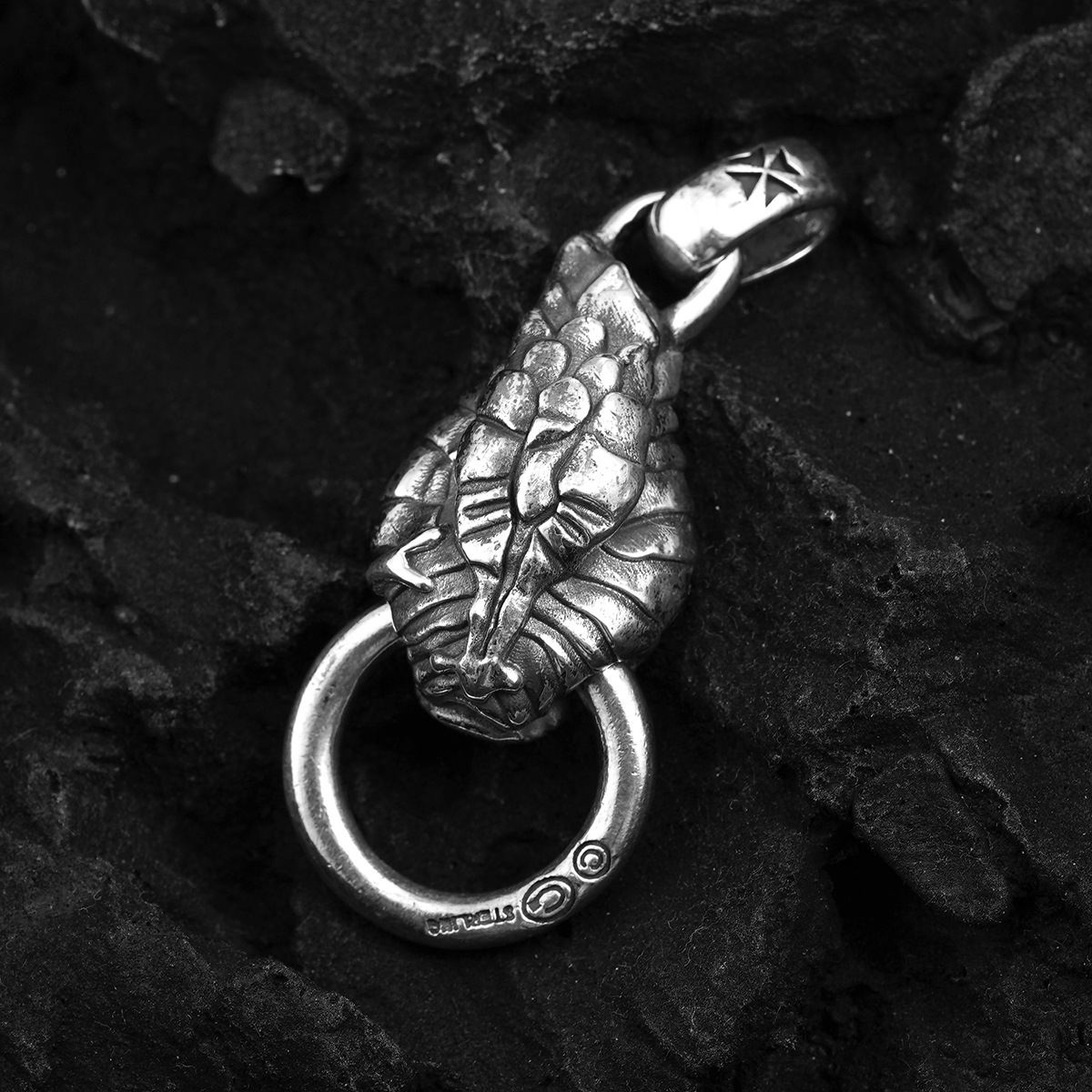 Chrome Hearts Cross Ring - Gothic 925 Sterling Silver Jewelry | David Studio