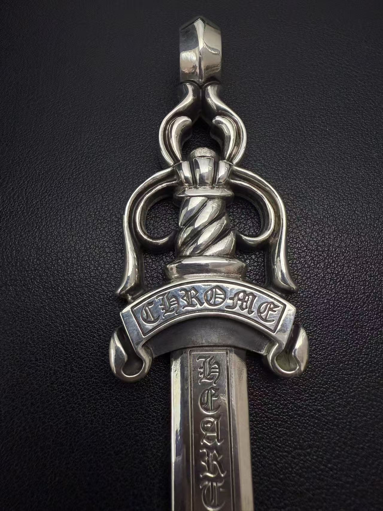 Chrome Hearts Cross Ring - Gothic 925 Sterling Silver Jewelry | David Studio