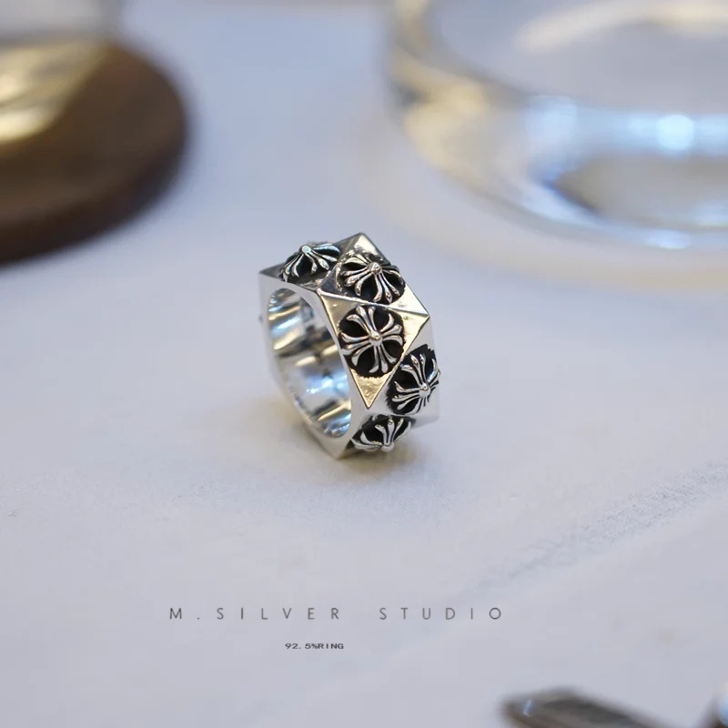 Chrome Hearts Cross Ring - Gothic 925 Sterling Silver Jewelry | David Studio