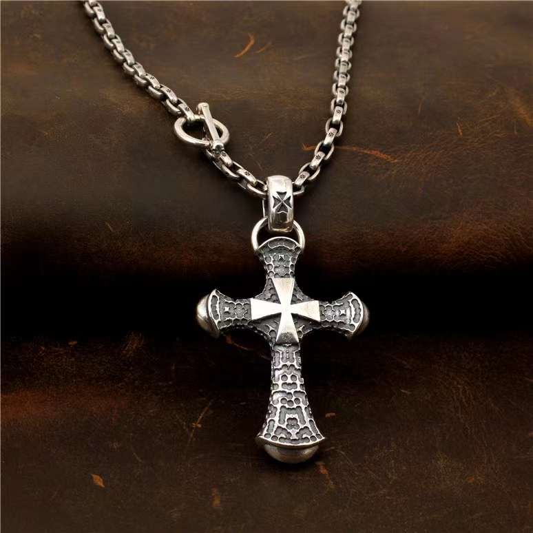 Chrome Hearts Cross Ring - Gothic 925 Sterling Silver Jewelry | David Studio