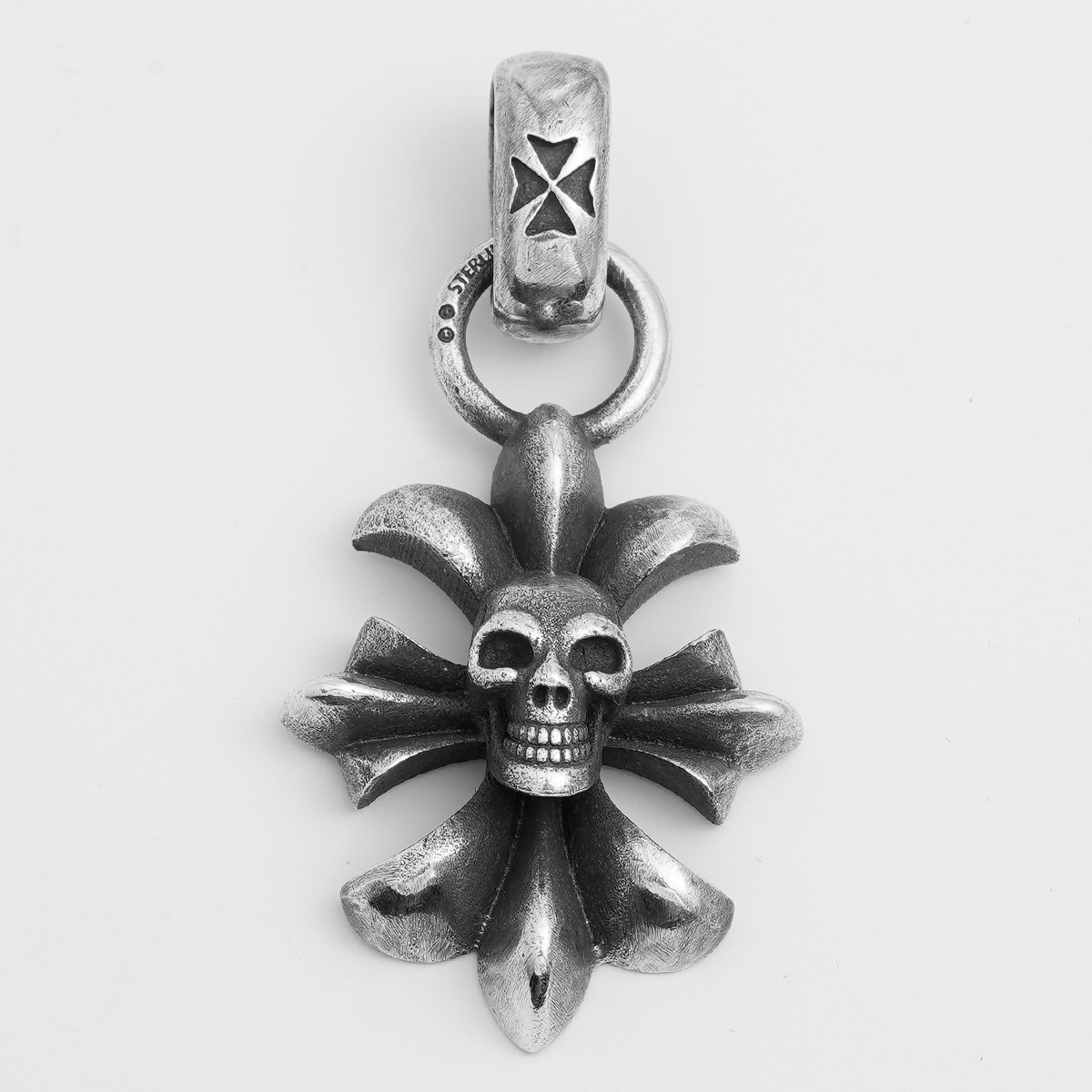 Chrome Hearts Cross Ring - Gothic 925 Sterling Silver Jewelry | David Studio