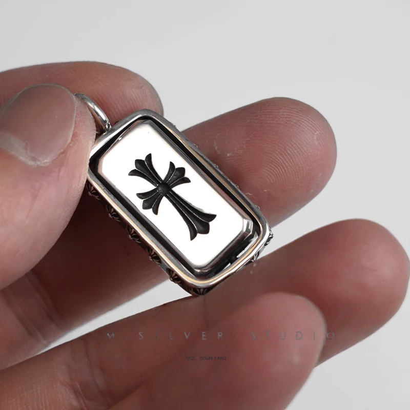 Chrome Hearts Cross Ring - Gothic 925 Sterling Silver Jewelry | David Studio