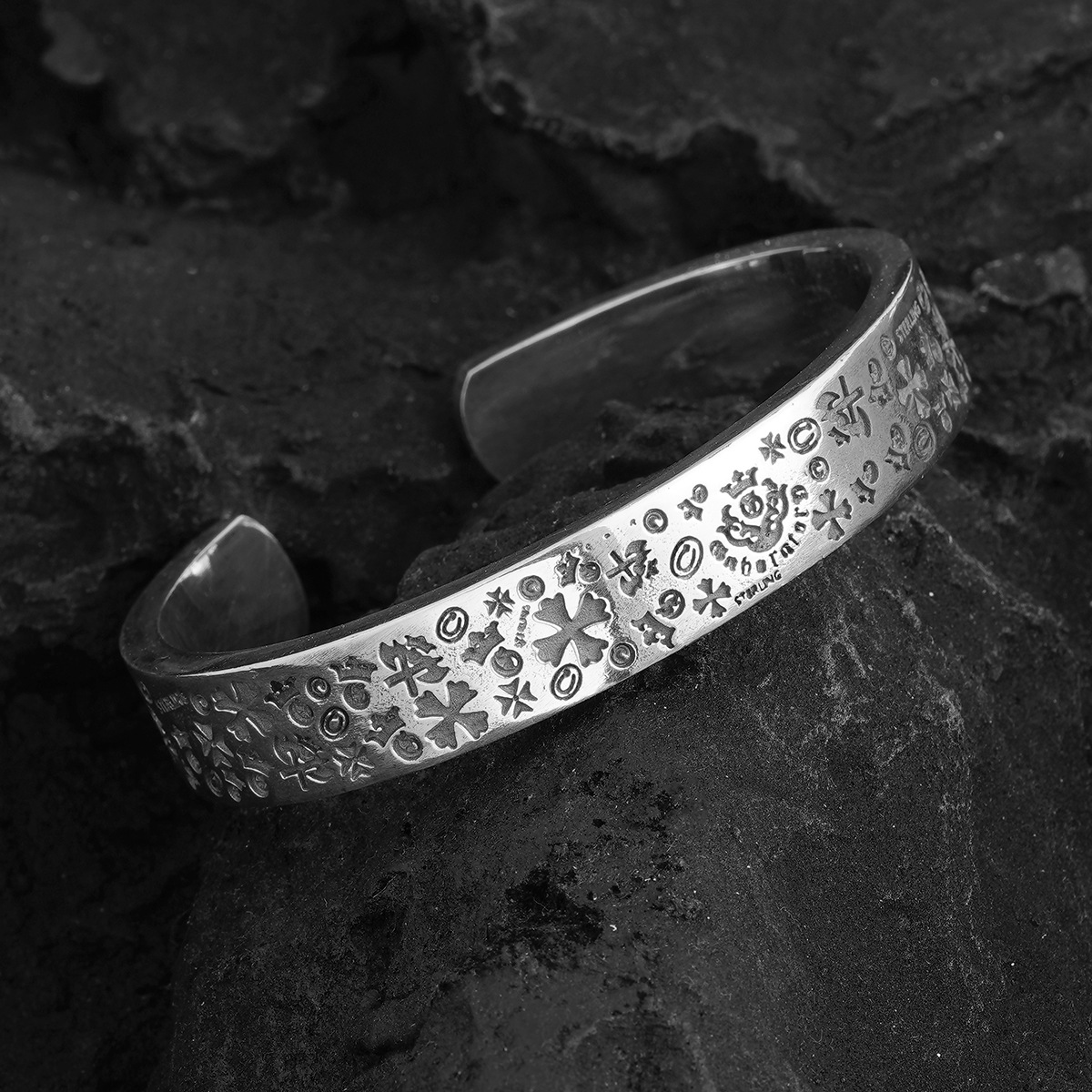 Chrome Hearts Cross Ring - Gothic 925 Sterling Silver Jewelry | David Studio