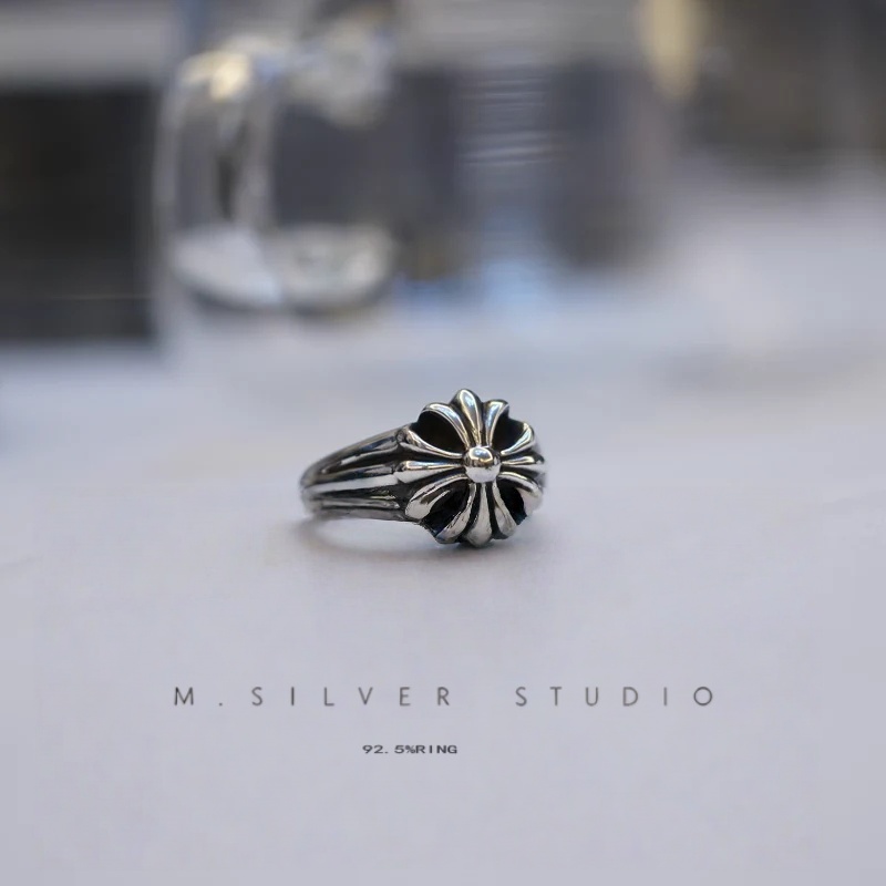 Chrome Hearts Cross Ring - Gothic 925 Sterling Silver Jewelry | David Studio
