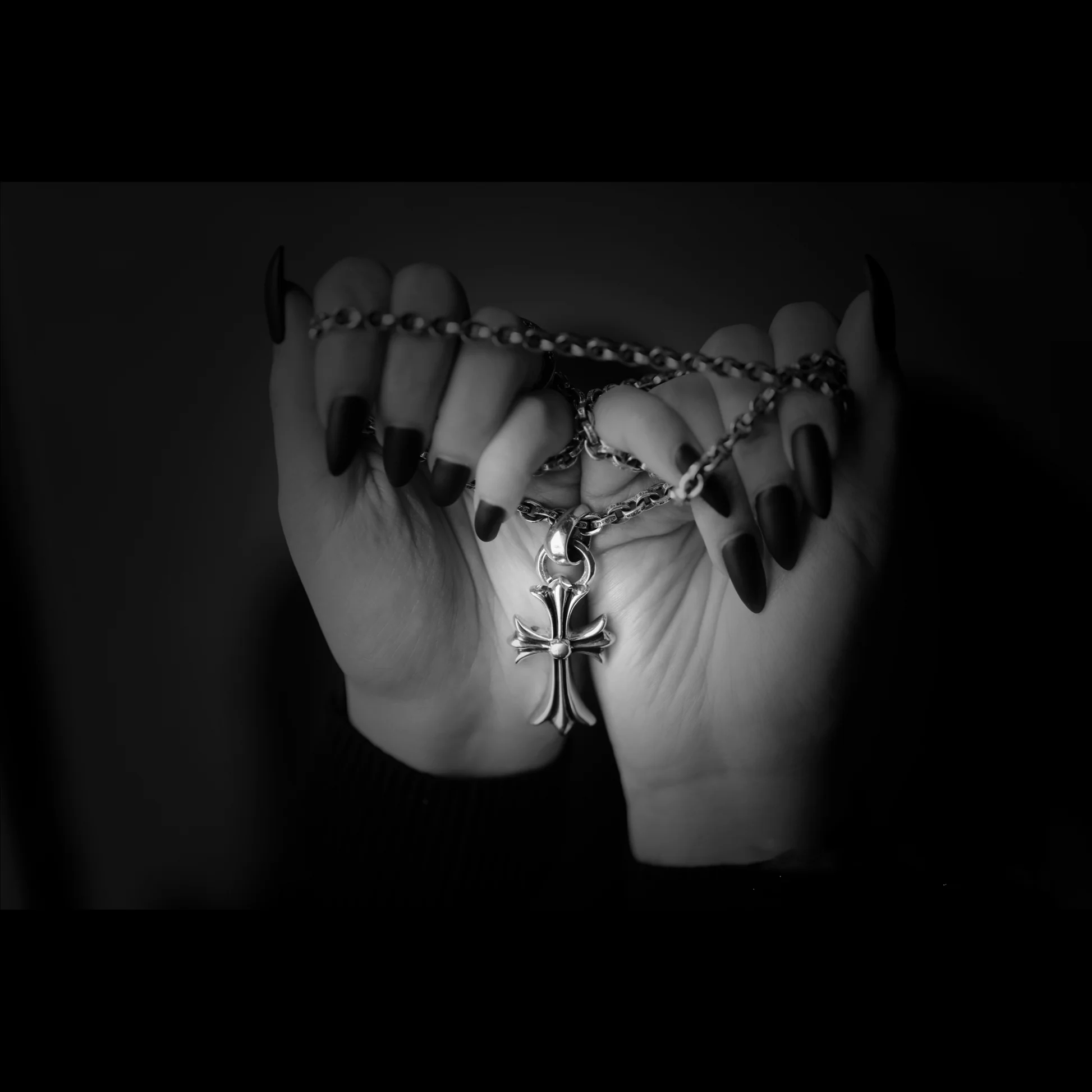 Chrome Hearts Cross Ring - Gothic 925 Sterling Silver Jewelry | David Studio