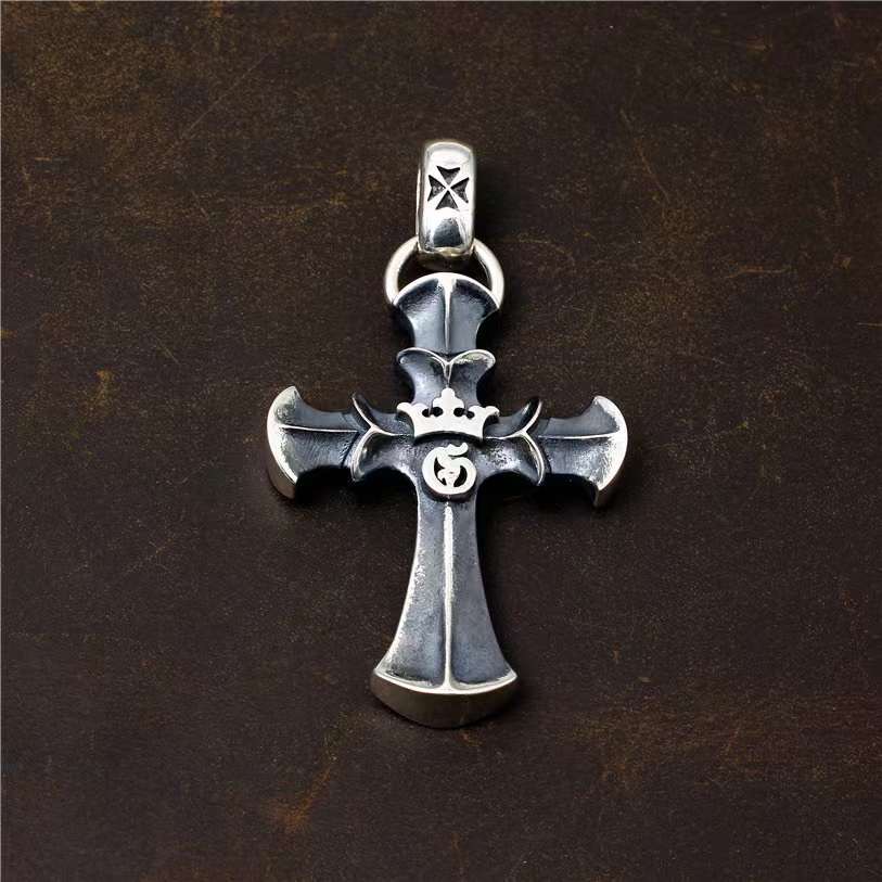 Chrome Hearts Cross Ring - Gothic 925 Sterling Silver Jewelry | David Studio