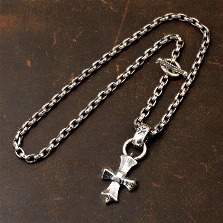 Chrome Hearts Cross Ring - Gothic 925 Sterling Silver Jewelry | David Studio