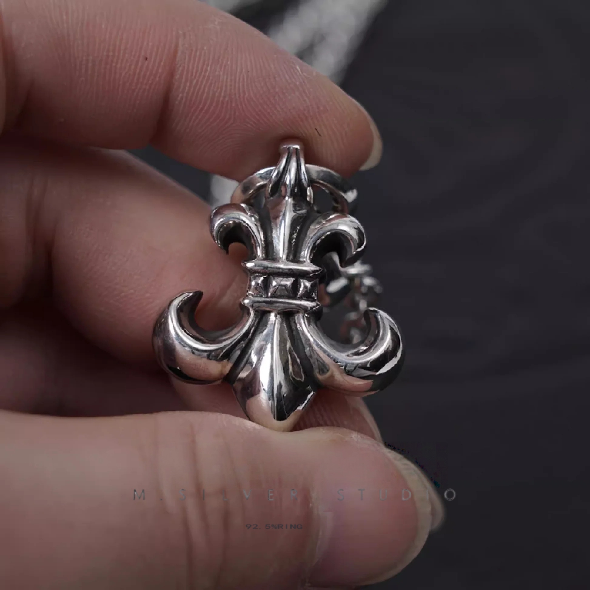 Chrome Hearts Cross Ring - Gothic 925 Sterling Silver Jewelry | David Studio