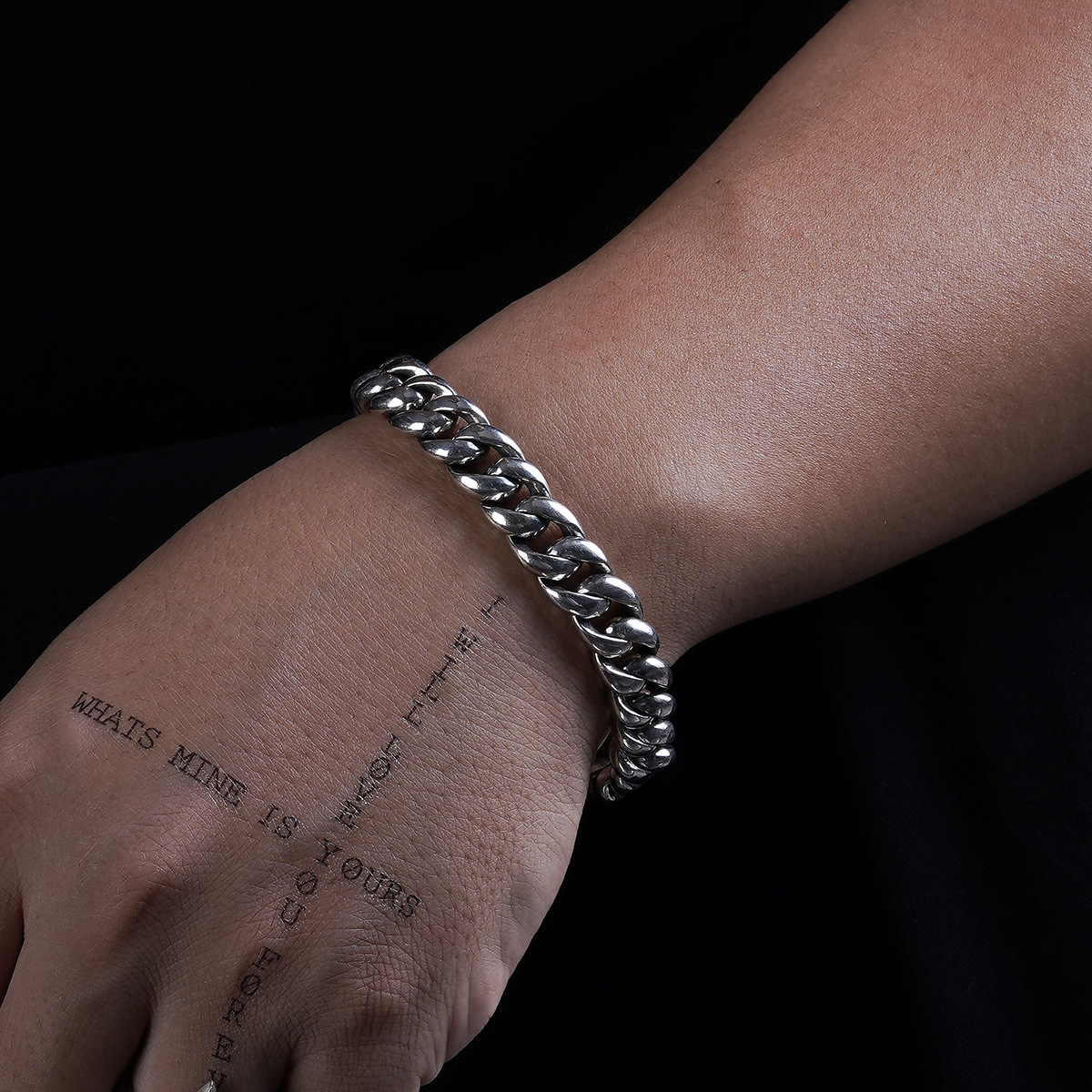 Chrome Hearts Cross Ring - Gothic 925 Sterling Silver Jewelry | David Studio