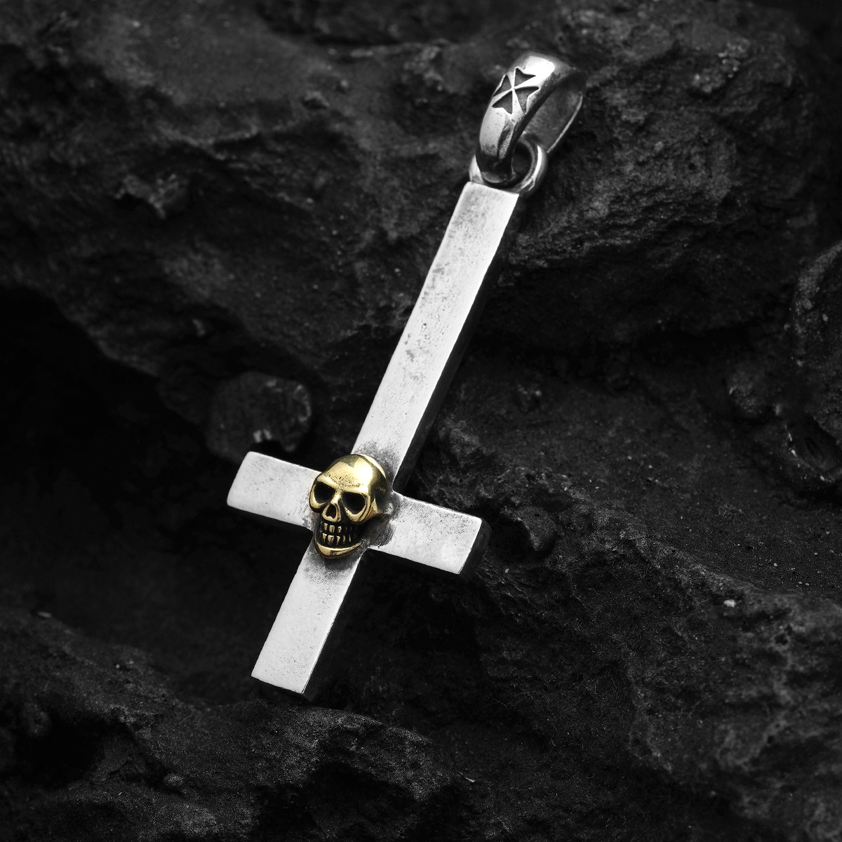 Chrome Hearts Cross Ring - Gothic 925 Sterling Silver Jewelry | David Studio