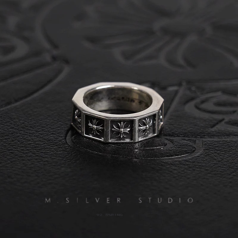 Chrome Hearts Cross Ring - Gothic 925 Sterling Silver Jewelry | David Studio