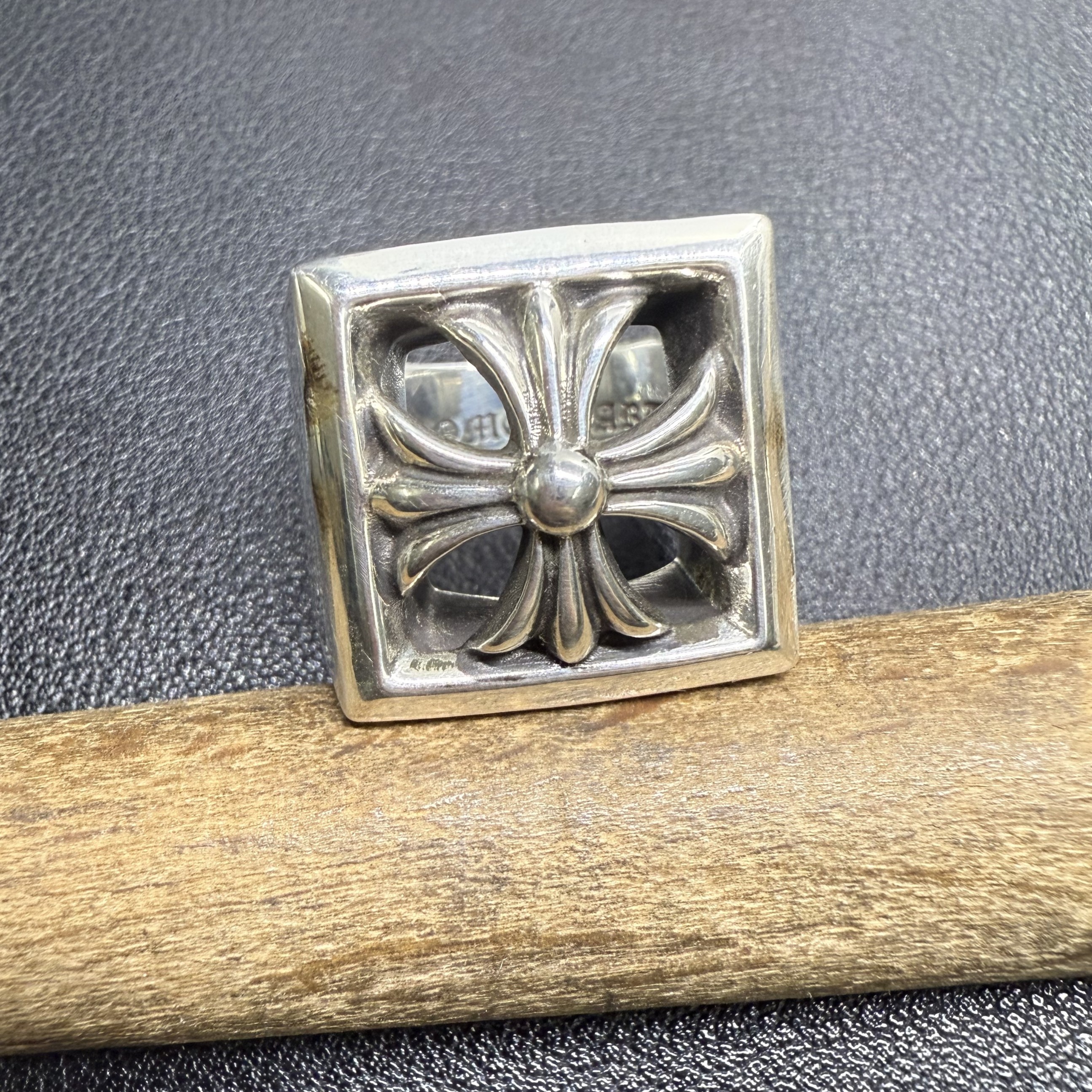 Chrome Hearts Cross Ring - Gothic 925 Sterling Silver Jewelry | David Studio