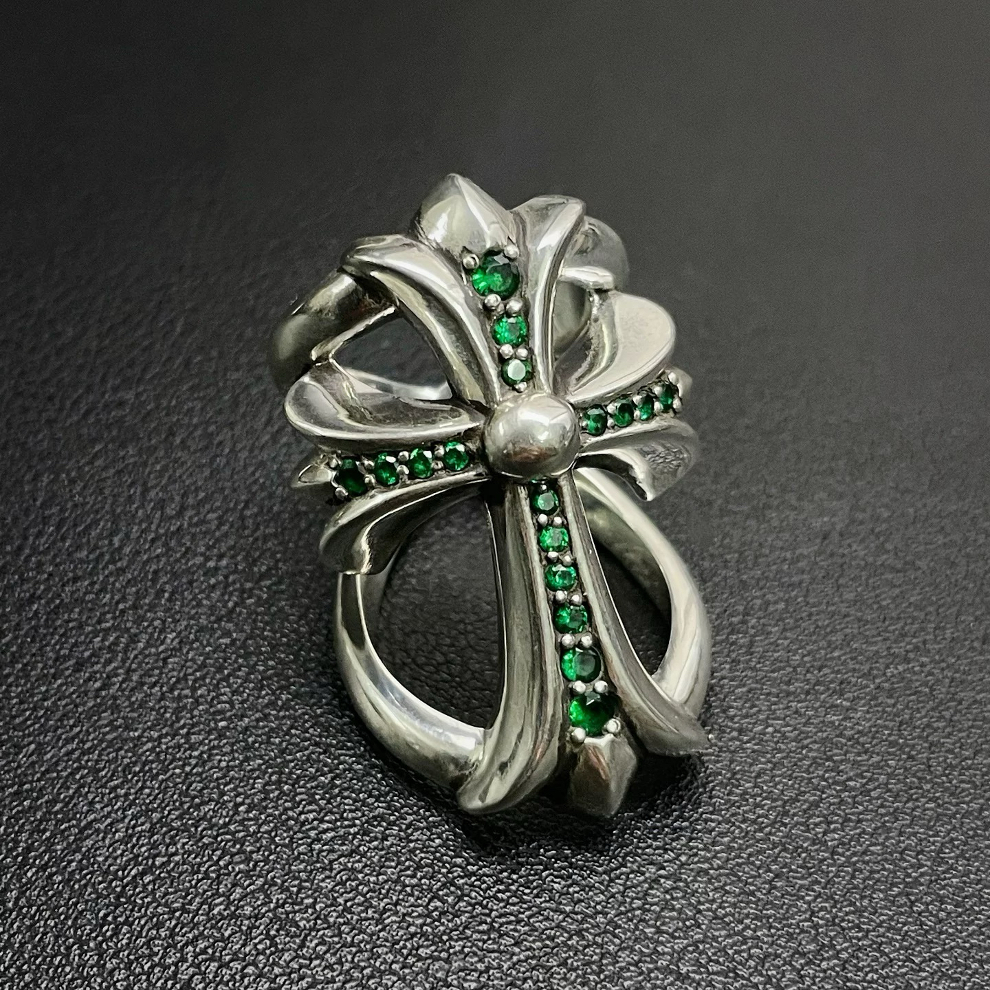 Chrome Hearts Cross Ring - Gothic 925 Sterling Silver Jewelry | David Studio