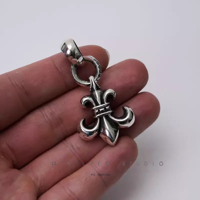 Chrome Hearts Cross Ring - Gothic 925 Sterling Silver Jewelry | David Studio