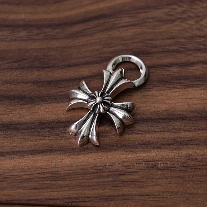 Chrome Hearts Cross Ring - Gothic 925 Sterling Silver Jewelry | David Studio
