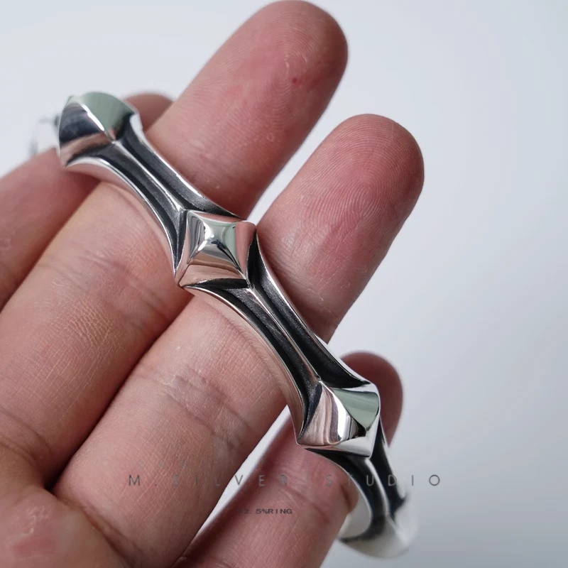 Chrome Hearts Cross Ring - Gothic 925 Sterling Silver Jewelry | David Studio